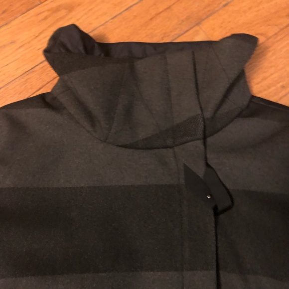 Lululemon Fall Jacket - Picture 2 of 6